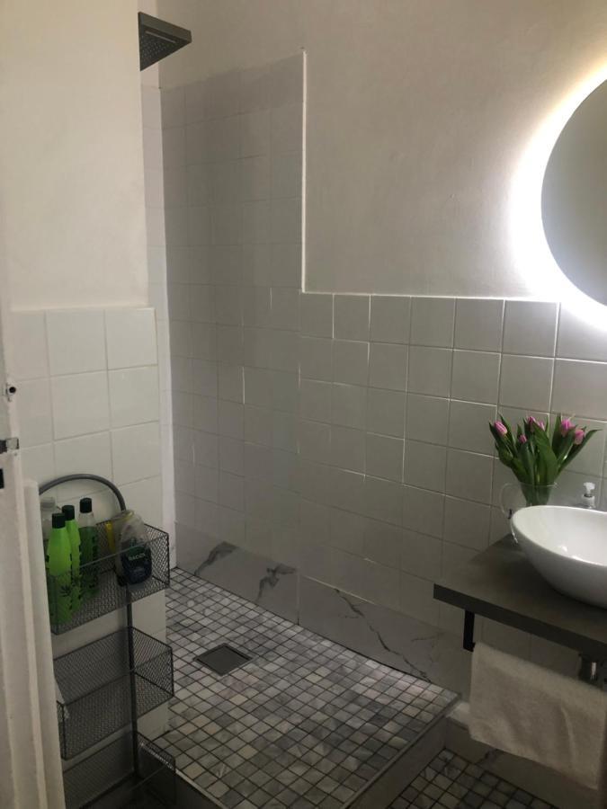 Super location 1min from metro 10min from Camden Londres Exterior foto